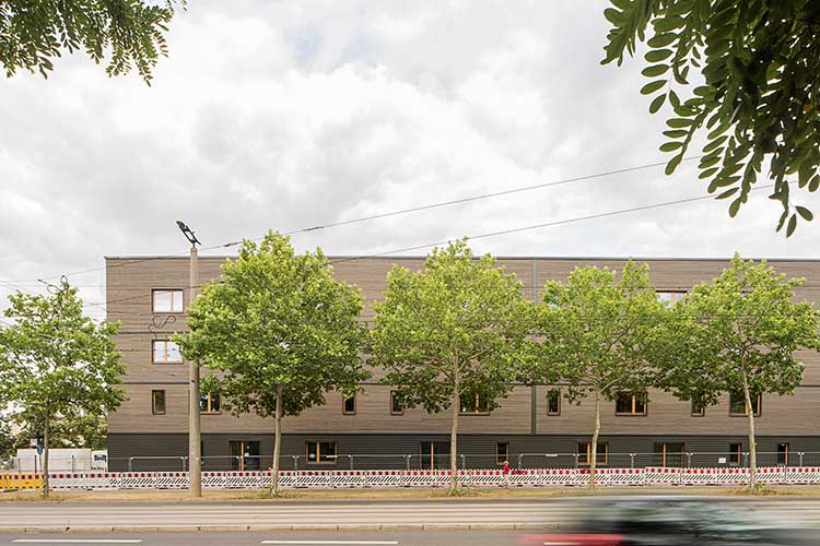 Abbildung zum Fachartikel »Serielle Vorfertigung bewährt sich beim Schulneubau«
