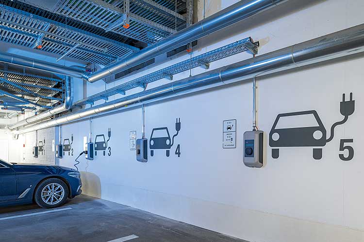 Abbildung zum Fachartikel »Viele Gebäude sind nicht startklar für die E-Mobilität«