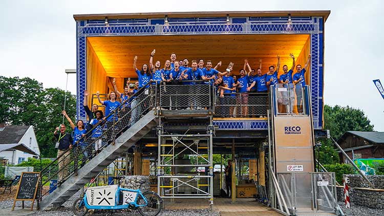 Team RoofKIT gewinnt ersten Solar Decathlon in Deutschland 
