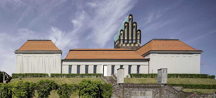Ausstellungsgebäude auf der Mathildenhöhe in Darmstadt