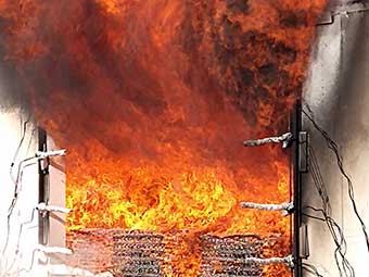 Wie können wir mehrgeschossige Gebäude aus Holz brandsicher bauen?