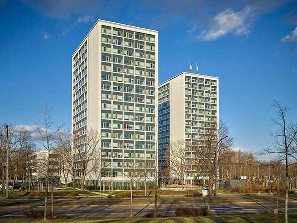 Anerkennung: Wohnhochhäuser Gret-Palucca-Straße 9 und 11 in Dresden
