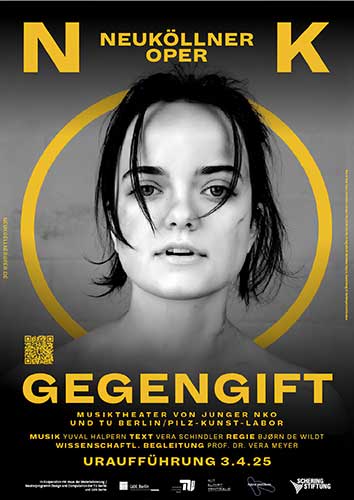 Das Bild zeigt das Plakat zum Musiktheaterstück GEGENGIFT mit dem Schwarz-Weiß-Bild einer jungen Frau im Mittelpunkt.