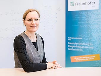 Porträt von Tanja Kneiske, Scientific Manager Integrierte Energieinfrastrukturen beim Fraunhofer IEG 